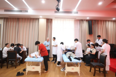 黨建引領強醫(yī)保 康復服務促健康——省醫(yī)保局辦公室黨支部開展主題黨日活動